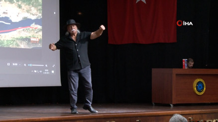 Prof. Dr. Üşümezsoy: 7.8lik deprem için 400 km gerekir, Marmara Denizi ise 150 km