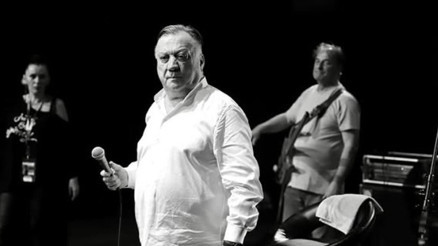 Halid Beslic kimdir, kaç yaşında ve neden vefat etti Bosna-Hersekli halk müziği sanatçısı Halid Bešlić hayatı ve biyografisi Halid Beslic kimdir, kaç yaşında ve neden vefat etti Bosna-Hersekli halk müziği sanatçısı Halid Bešlić hayatı ve biyografisi