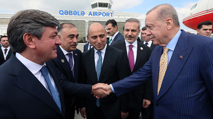 Cumhurbaşkanı Erdoğan, Azerbaycandan ayrıldı