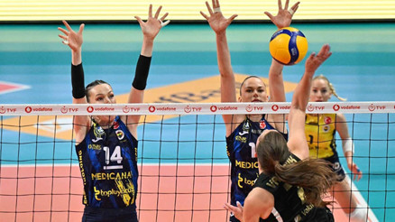 Vakıfbank ile Fenerbahçe, dev kupa için karşı karşıya