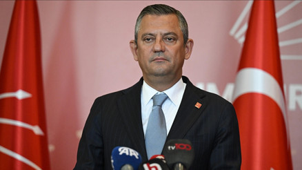 CHP lideri Özelden İsrailin Özgürlük Filosu Koalisyonundaki Vicdan gemisine saldırısına tepki