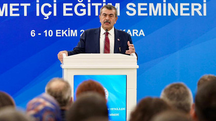 Bakan Tekinden ders bırakma eylemlerine eleştiri: Eğitim hakkına engelse o artık sendikal özgürlük değildir