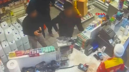 Serdar Öktem cinayeti; Şüphelilerin saldırıdan önce alışveriş yaptığı anların görüntüleri ortaya çıktı Serdar Öktem cinayeti; Şüphelilerin saldırıdan önce alışveriş yaptığı anların görüntüleri ortaya çıktı