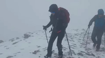 Uludağa mevsimin ilk karı yağdı