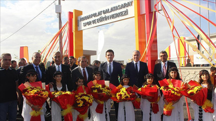 Mardinde Adnan Polat Spor ve Eğitim Merkezi açıldı Dursun Özbekten açıklamalar...