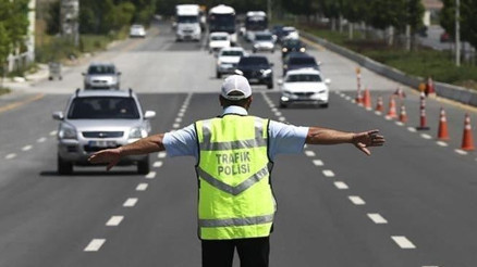İstanbulda pazar günü bazı yollar trafiğe kapatılacak