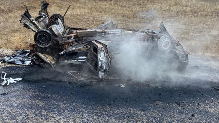Korkunç kazada bir kişi yanarak can verdi