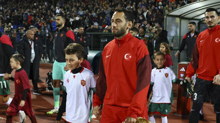 Hakan Çalhanoğlu dalya dediği maçta şov yaptı