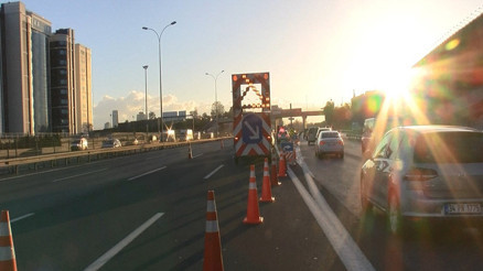 Tour De France bisiklet yarışı nedeniyle FSM Köprüsü Anadolu geçişi trafiğe kapatıldı Tour De France bisiklet yarışı nedeniyle FSM Köprüsü Anadolu geçişi trafiğe kapatıldı