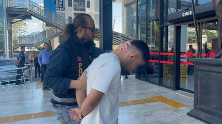 Kavgada bıçaklandı, cesedi sarp kayalıklarda bulundu