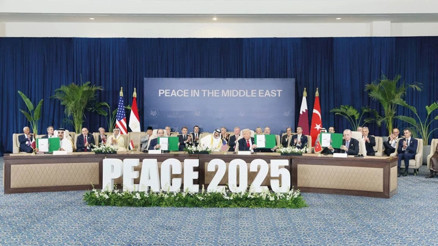 Gazze için tarihi imzalar atıldı Gazze için tarihi imzalar atıldı