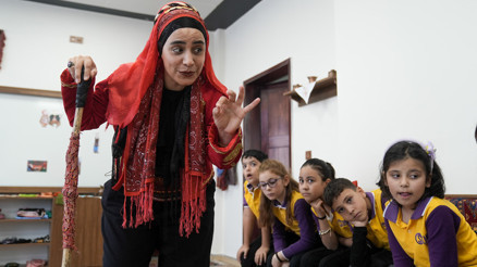 ‘Çocuklarımızı sahneye taşımak için çalıştırıyoruz’