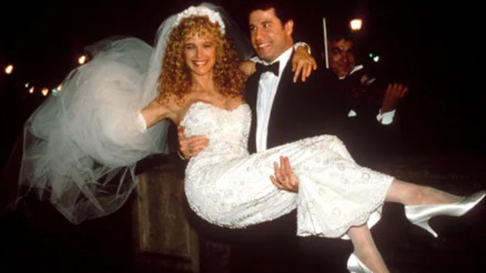 Onların büyük aşkını ölüm bile bitiremedi...Kaybettiği karısının doğum gününü kutladı... Hem kendi ağladı, hem herkesi ağlattı