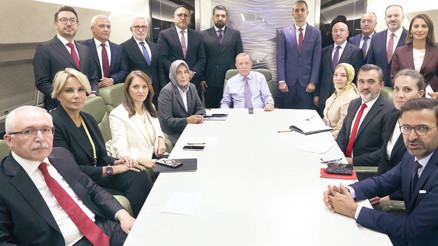 Erdoğan’dan ateşkes mesajları: İnsanlık cephesi rehavete kapılmasın Erdoğan’dan ateşkes mesajları: İnsanlık cephesi rehavete kapılmasın