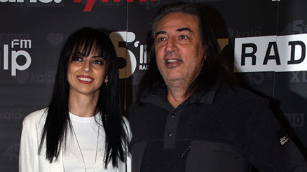 Çelik: Bankacı değil popçuyuz