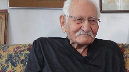 ARİF ERKİN GÜZELBEYOĞLU KİMDİR, KAÇ YAŞINDAYDI, NEDEN VEFAT ETTİ Arif Erkin Güzelbeyoğlu nereliydi Yabancı Damatın Memik Dedesi Arif Erkin Güzelbeyoğlunun hayatı, biyografisi, dizileri ve filmleri