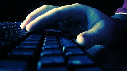 E-imza davası... Tahliye ve firar