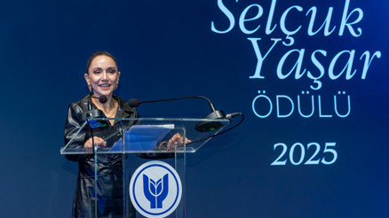 Selçuk Yaşar Ödülü Prof. Dr. Elif Uysal’a verildi