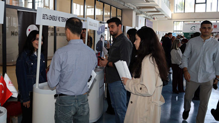 Adana istihdam fuarı başladı