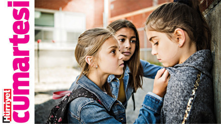 ‘Ne var ki, okulda herkes birbirine vuruyor’ ‘Ne var ki, okulda herkes birbirine vuruyor’