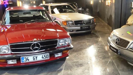 Bu otomobiller zenginlerin bile rüyasına giriyor Sınırlı sayıda üretilen modeller var | Formula 1 güvenlik aracını günlük kullanıyorum Bu otomobiller zenginlerin bile rüyasına giriyor Sınırlı sayıda üretilen modeller var | Formula 1 güvenlik aracını günlük kullanıyorum