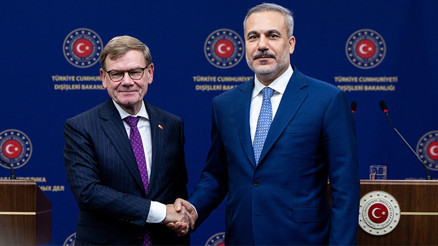 Ankaradaki kritik ziyaret Alman basınında: Türkiye Berlin için vazgeçilmez...