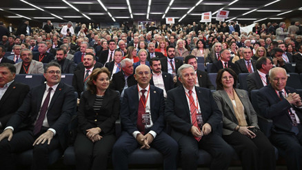 CHP Ankara İl Başkanlığının 39. Olağan Kongresi tamamlandı: Ümit Erkol, yeniden il başkanı seçildi