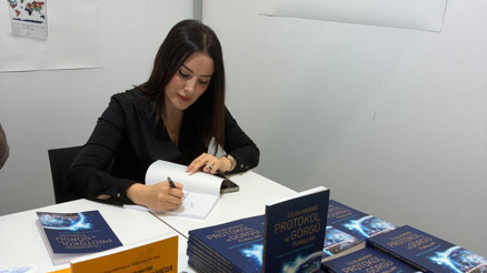 Her kültür yeni bir kapı her davranış bir anahtar Her kültür yeni bir kapı her davranış bir anahtar