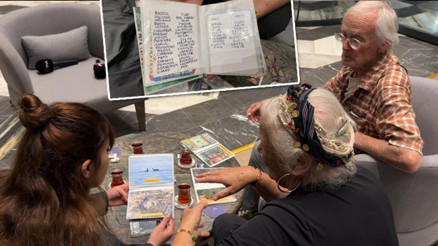 Emekli olduktan sonra dünya turuna çıktılar Tam 50 ülke gezdiler yine Türkiyeye geldiler | Özellikle onları çok seviyorum