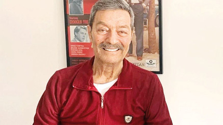 Kadir İnanır’ı ağlatan aşk Kadir İnanır’ı ağlatan aşk