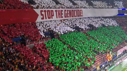 Galatasaray tribünlerinden Filistin koreografisi
