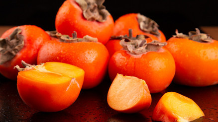 Cennet hurması tüketirken dikkat Hastalıklara karşı kalkan oluyor ama mideniz delinebilir, bağırsaklarınız düğümlenebilir Cennet hurması tüketirken dikkat Hastalıklara karşı kalkan oluyor ama mideniz delinebilir, bağırsaklarınız düğümlenebilir