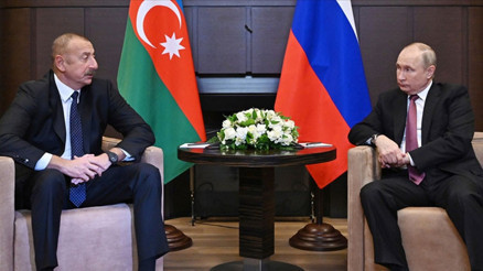 Putin ile Aliyev bölgesel işbirliği ve karşılıklı ticareti görüştü