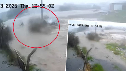 Son dakika... İzmirdeki selde kaybolan Bülent Kaptanoğlunun cansız bedeni bulundu Otomobiliyle sele kapıldığı anlar kamerada... Son dakika... İzmirdeki selde kaybolan Bülent Kaptanoğlunun cansız bedeni bulundu Otomobiliyle sele kapıldığı anlar kamerada...