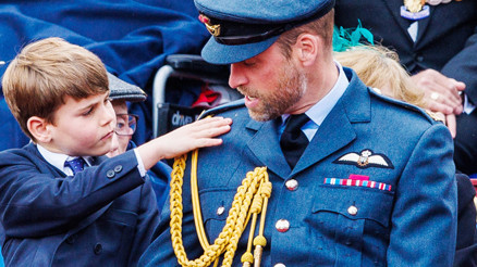 Büyüse de hep onların bebeği olarak kalacak... Küçüğünün alnına bu silinmez lekeyi asla sürmez Büyüse de hep onların bebeği olarak kalacak... Küçüğünün alnına bu silinmez lekeyi asla sürmez