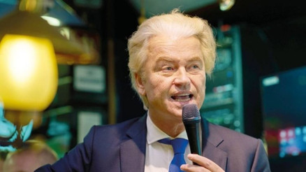 Wilders yine anketlerde önde… Hollanda yarın sandık başında Wilders yine anketlerde önde… Hollanda yarın sandık başında