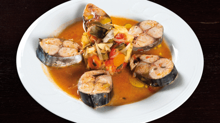 Palamut buğulama nasıl yapılır Palamut buğulama tarifi ve püf noktaları