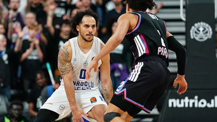 Paris Basketbol 80-90 Anadolu Efes (EuroLeague)