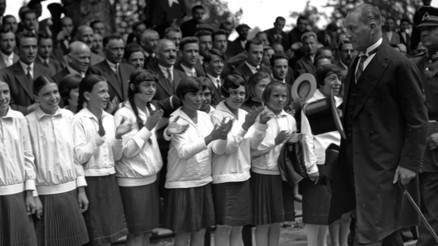 Tarihi teknolojiyle buluşturan 29 Ekim videosu