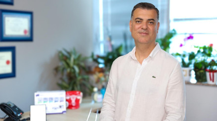 Doç. Dr. Eser Çolak, Acıbadem İzmir Kent Hastanesi’nde Doç. Dr. Eser Çolak, Acıbadem İzmir Kent Hastanesi’nde