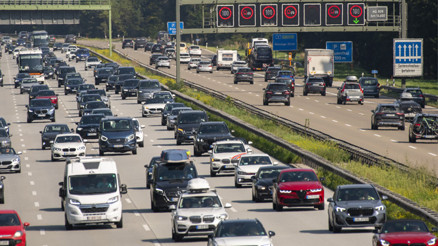 Bavyera Cuma günü tatile çıkıyor