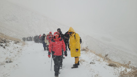 Kar sürprizi: Palandöken beyaza büründü