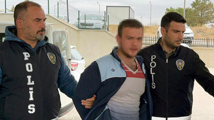 Tekirdağda anne ve babasını öldürüp 3 akrabasını yaralamıştı Cezası belli oldu Tekirdağda anne ve babasını öldürüp 3 akrabasını yaralamıştı Cezası belli oldu