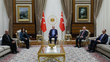 Cumhurbaşkanı Erdoğan, DEM heyetini kabul etti