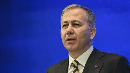 Bakan Yerlikaya duyurdu: Organize suç örgütüne yönelik operasyonda 17 şüpheli yakalandı