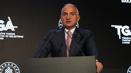 Bakan Ersoy duyurdu: İlk 9 ayda Türkiye turizmde rekor gelir elde etti Bakan Ersoy duyurdu: İlk 9 ayda Türkiye turizmde rekor gelir elde etti