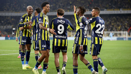 Fenerbahçede derbi öncesi 2 isim sınırda