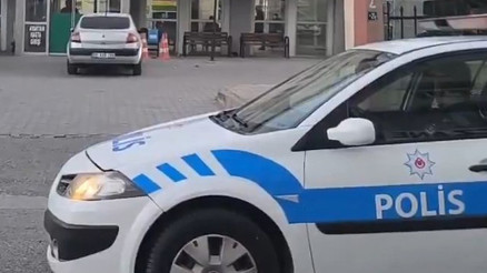 Siirtte hamile eşini ve amcasını öldürüp annesi ve akrabalarını yaralamıştı Aile katliamını anlattı: Hatırlamıyorum Siirtte hamile eşini ve amcasını öldürüp annesi ve akrabalarını yaralamıştı Aile katliamını anlattı: Hatırlamıyorum