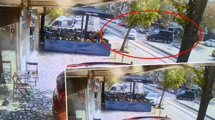 15 milyon liralık lüks cipe çarpmamak için manevra yaptı Tatlıcı dükkanına daldı