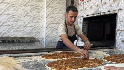 Ehliyet başvurusu yaptığında yatalak hasta olduğunu öğrendi